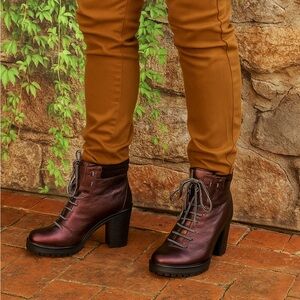 LIU-JO Italian Made Brown Lace Up Boots with Chunky Heel, 38